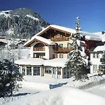 Hotel Angerwirt