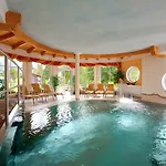 Hotel Angerwirt 4*