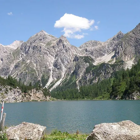 Angerwirt فندق كلينارل